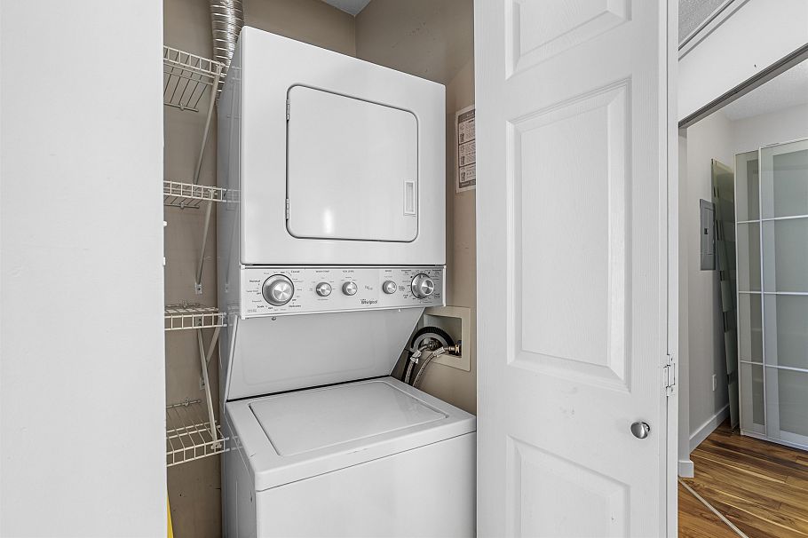 1506 1420 W Georgia Street Vancouver, BC - 18