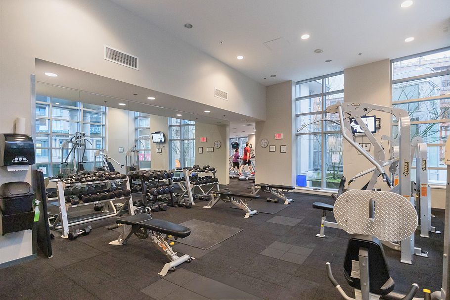 689 Abbott Street Vancouver, BC - 26