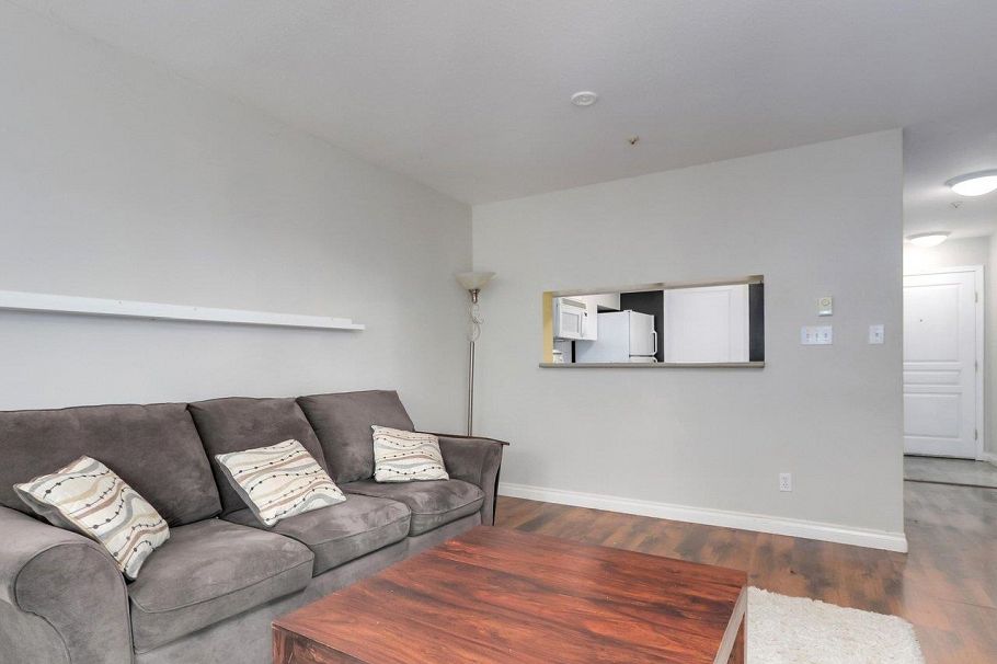 3 8420 Jellicoe Street Vancouver, BC - 15