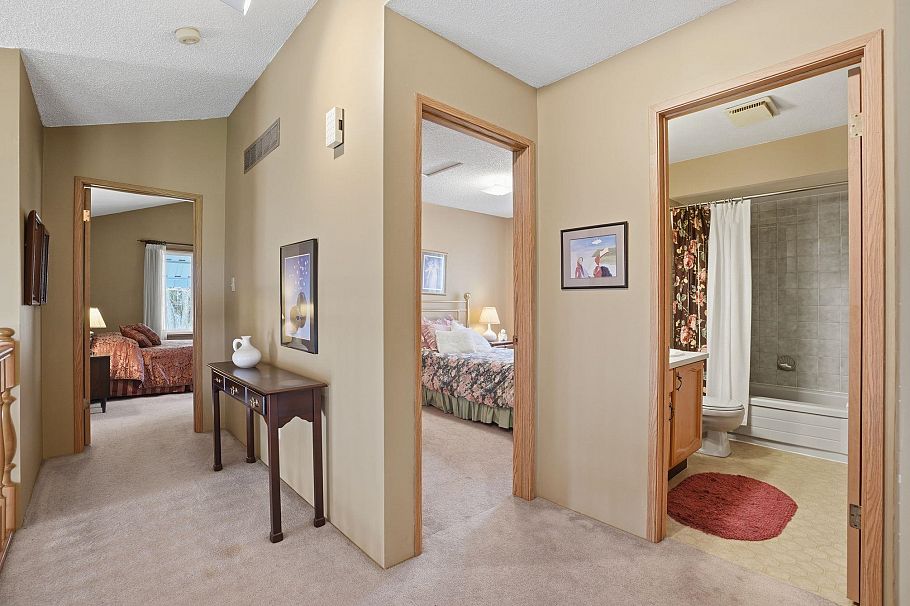 3300 Manning Crescent North Vancouver, BC - 27