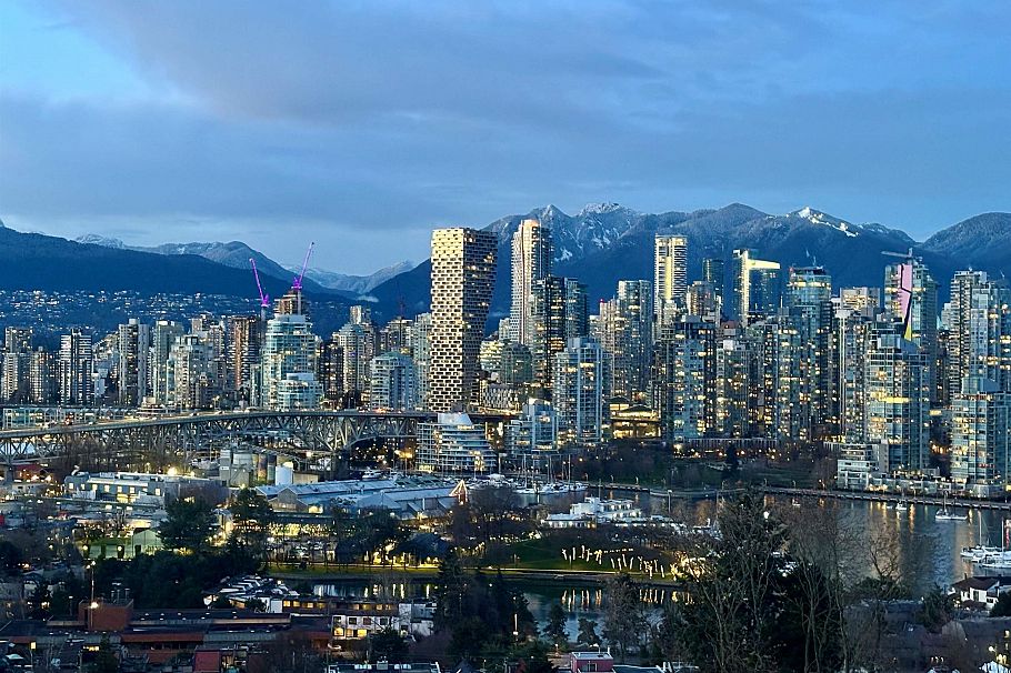 PH 1268 W Broadway Vancouver, BC - 3