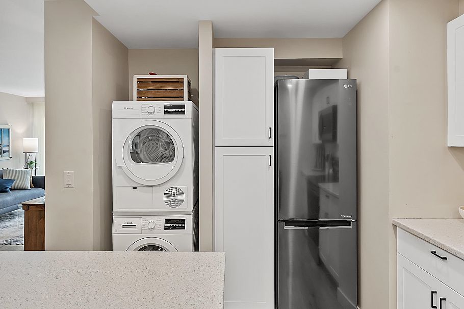 205 2445 W 3rd Avenue Vancouver, BC - 28