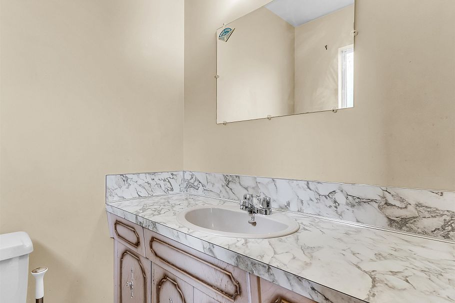 2553 Bendale Road North Vancouver, BC - 12