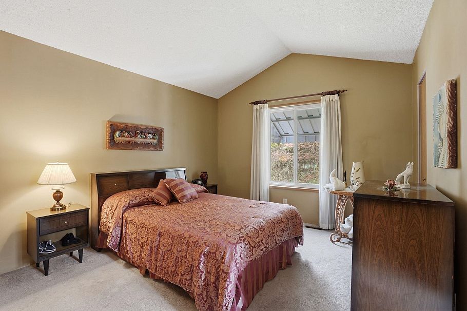 3300 Manning Crescent North Vancouver, BC - 24