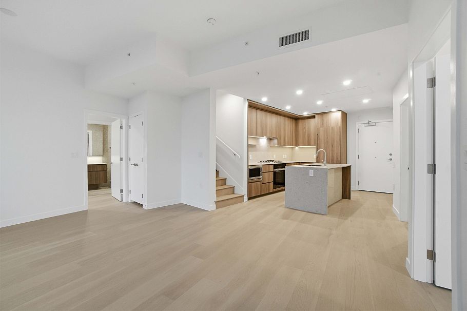 608 5212 Cambie Street Vancouver, BC - 7