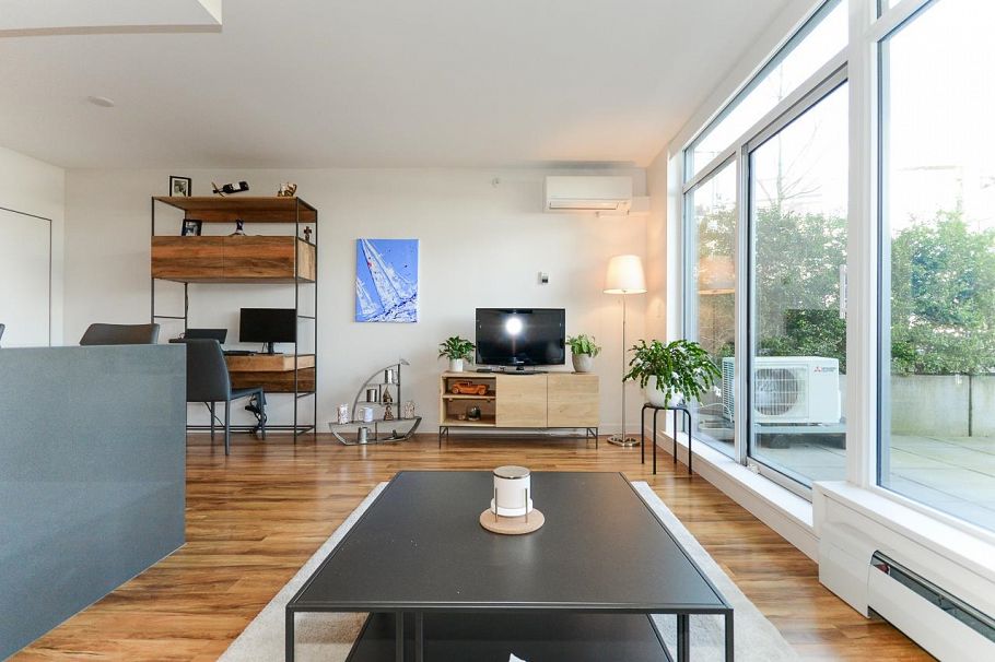 221 289 E 6th Avenue Vancouver, BC - 5