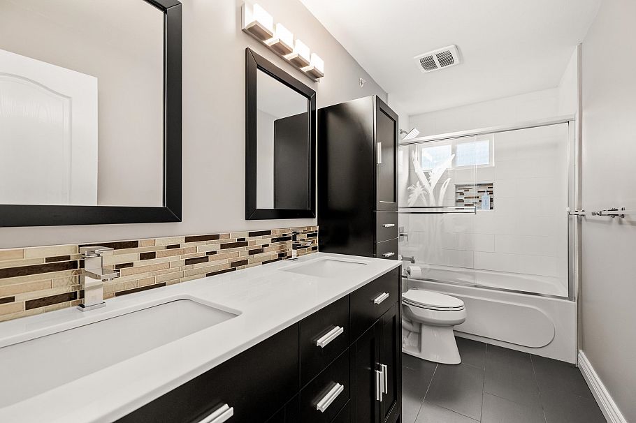 1788 E 64th Avenue Vancouver, BC - 23