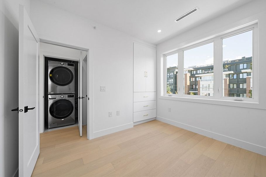 1 7361 Fraser Street Vancouver, BC - 21