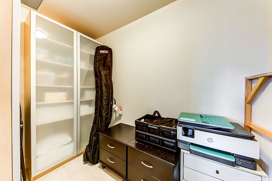 2102 1205 W Hastings Street Vancouver, BC - 20