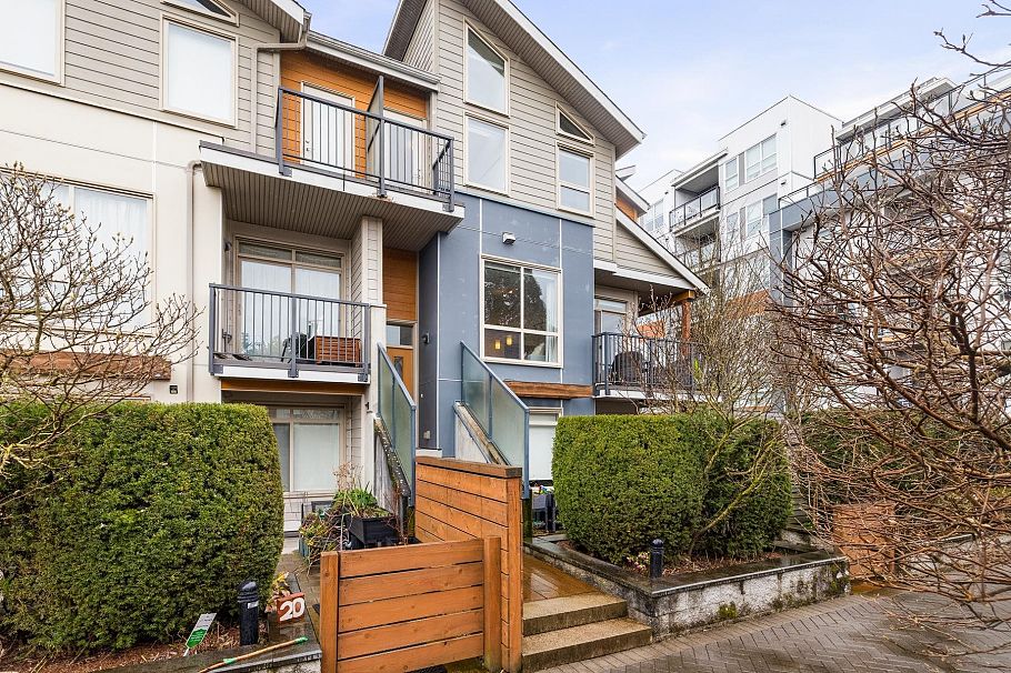 50 10133 River Drive Richmond, BC - 1