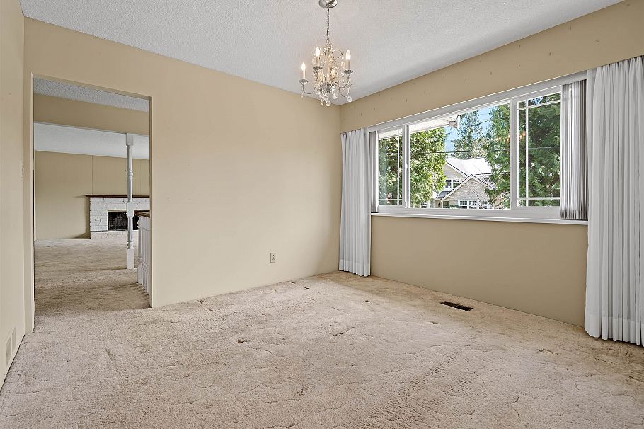 1189 Edgewood Place North Vancouver, BC - 10