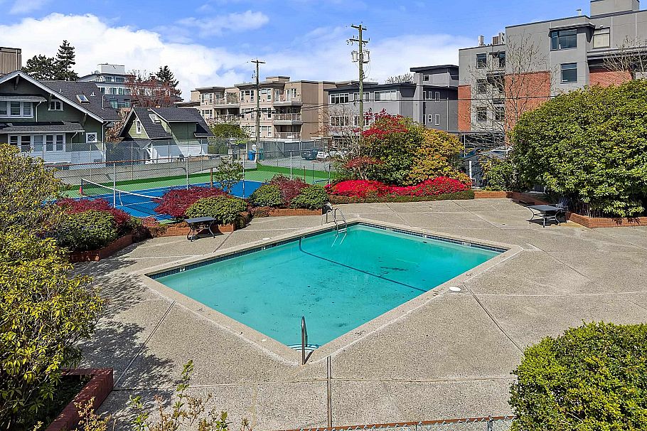 205 2445 W 3rd Avenue Vancouver, BC - 30