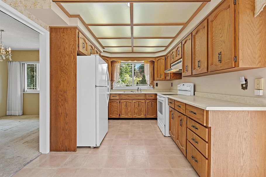 1189 Edgewood Place North Vancouver, BC - 17