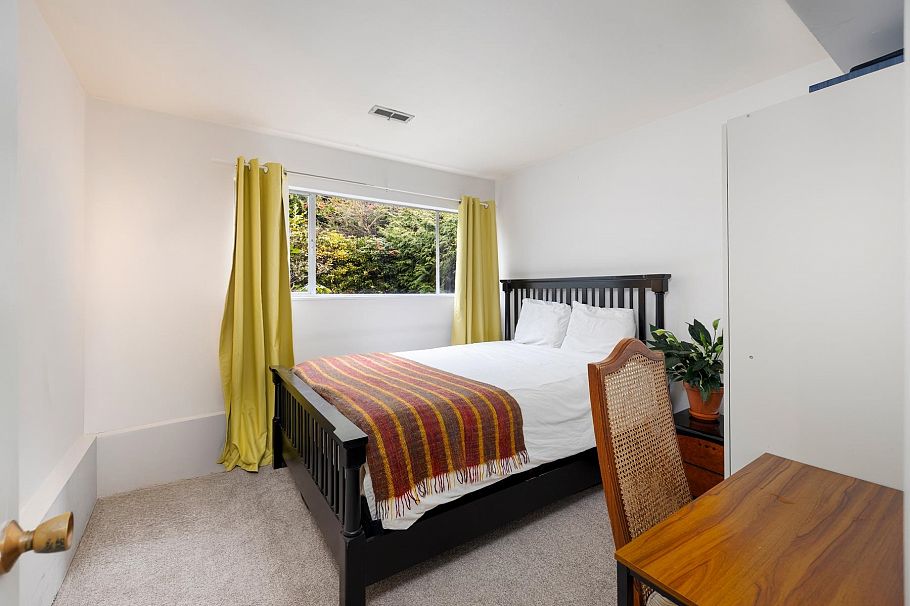 403 Newdale Court North Vancouver, BC - 17