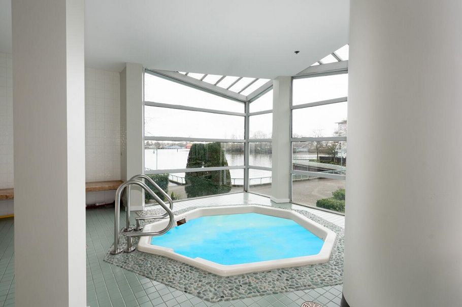 402 2080 E Kent Avenue South Vancouver, BC - 32