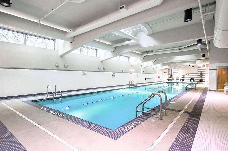 689 Abbott Street Vancouver, BC - 24