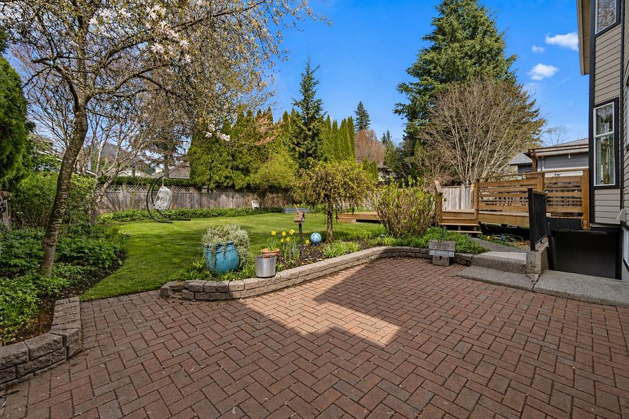 1618 Draycott Road North Vancouver, BC - 38
