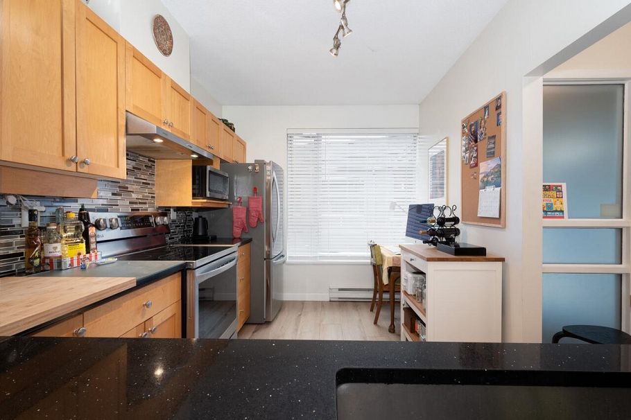 402 2080 E Kent Avenue South Vancouver, BC - 9
