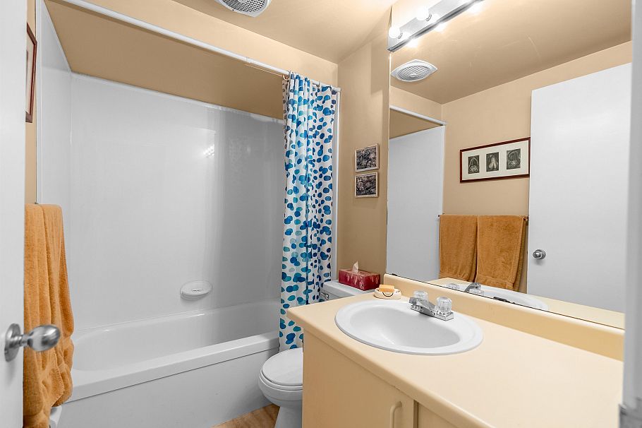 844 Westview Drive North Vancouver, BC - 20