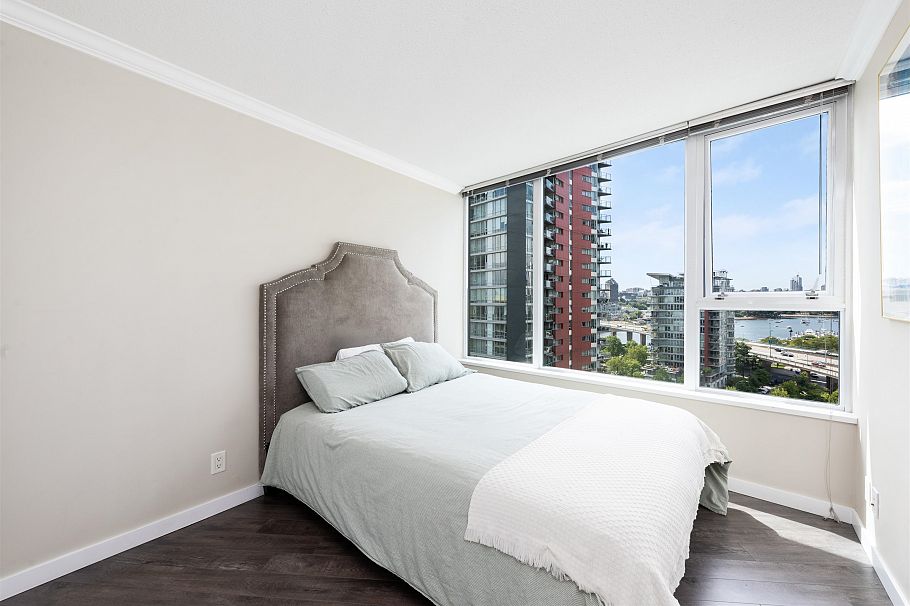 1606 33 Smithe Street Vancouver, BC - 10