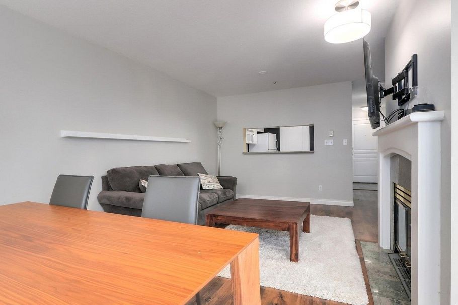 3 8420 Jellicoe Street Vancouver, BC - 14