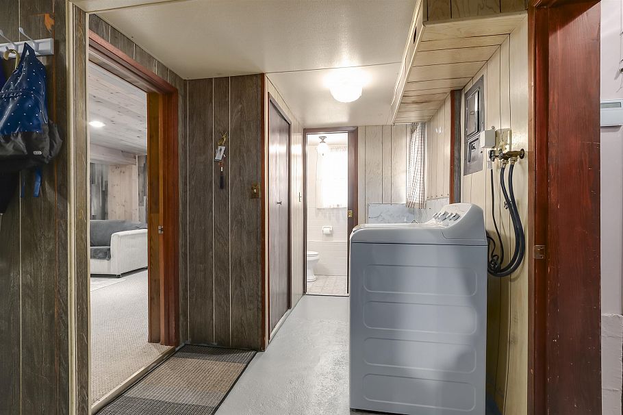 2636 Triumph Street Vancouver, BC - 21