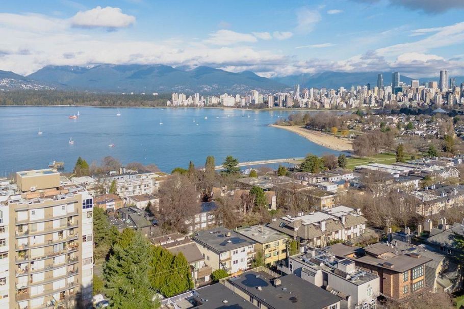 102 2458 York Avenue Vancouver, BC - 17