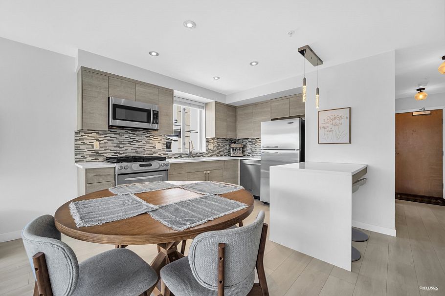 401 122 E 3rd Street North Vancouver, BC - 5