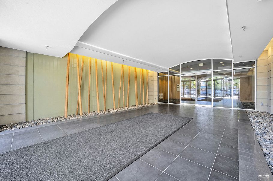 401 122 E 3rd Street North Vancouver, BC - 19