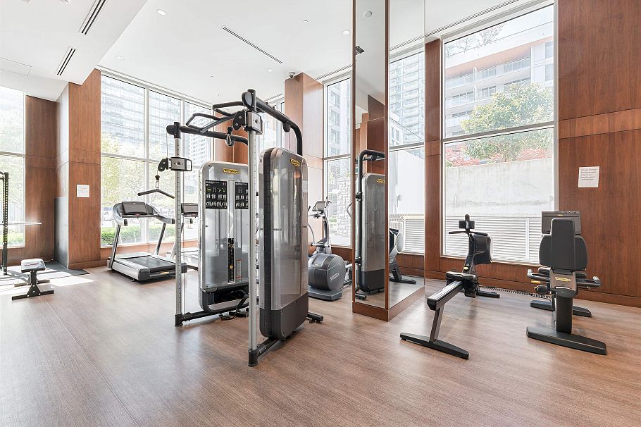 2001 455 SW Marine Drive Vancouver, BC - 25