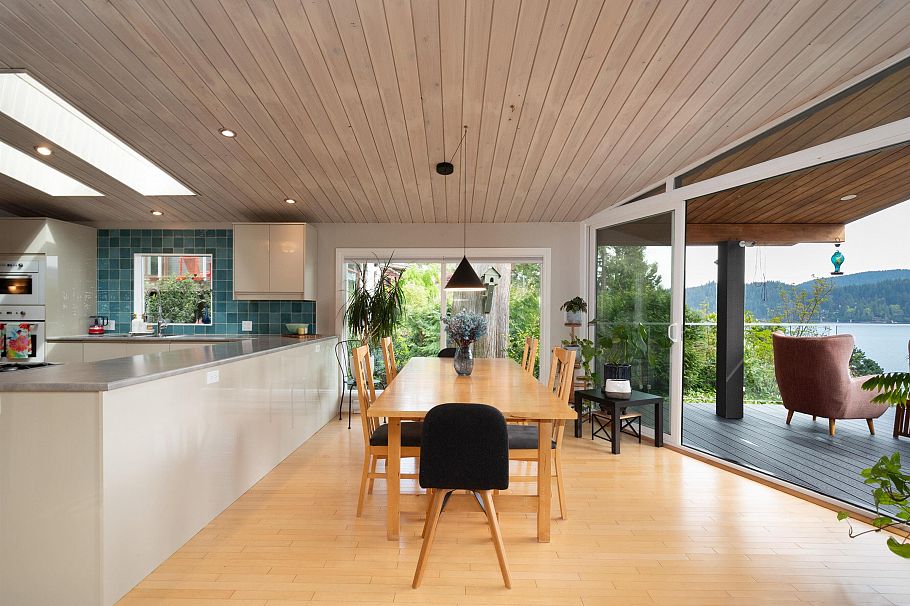 2873 Panorama Drive North Vancouver, BC - 6