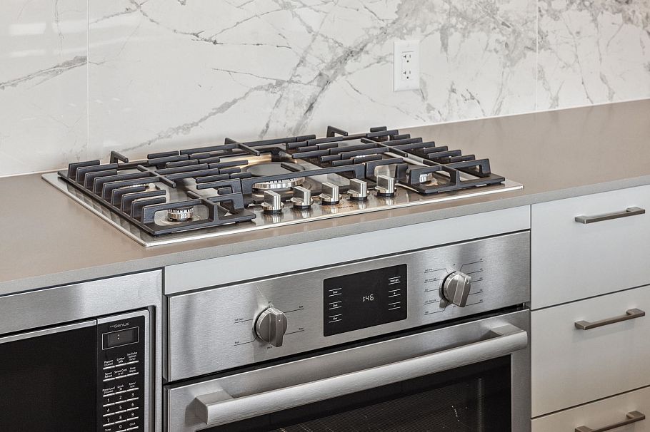 302 6468 Willingdon Avenue Burnaby, BC - 6