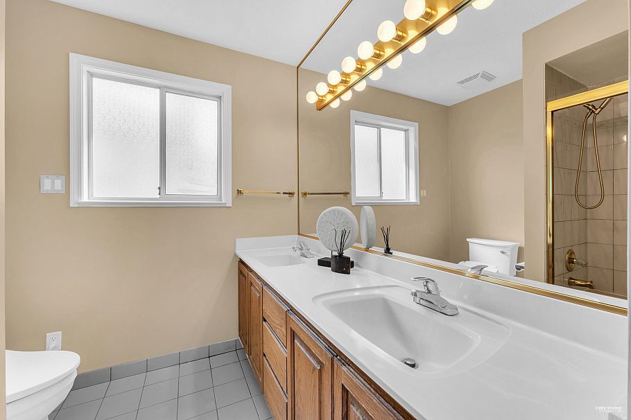 4418 Osler Street Vancouver, BC - 14