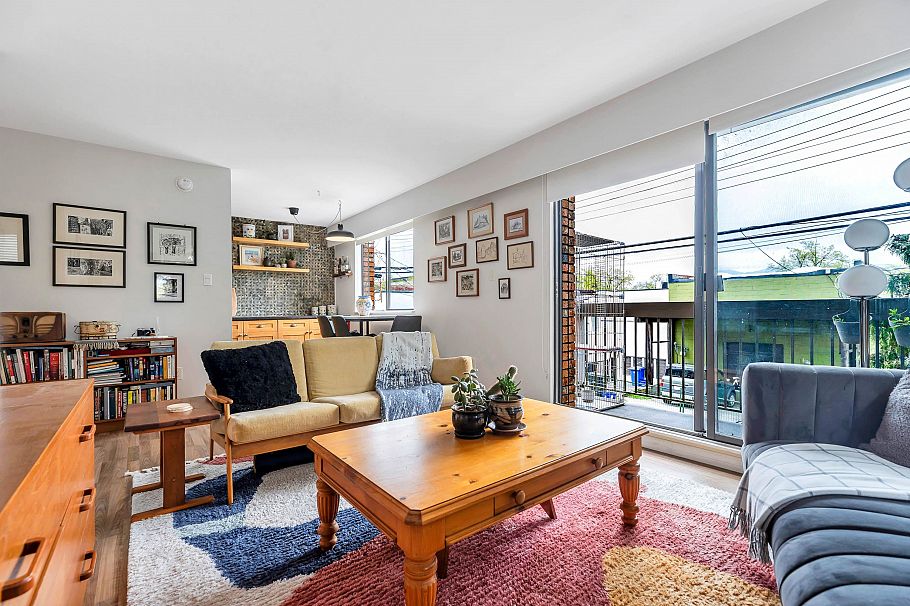 207 2080 Maple Street Vancouver, BC - 11