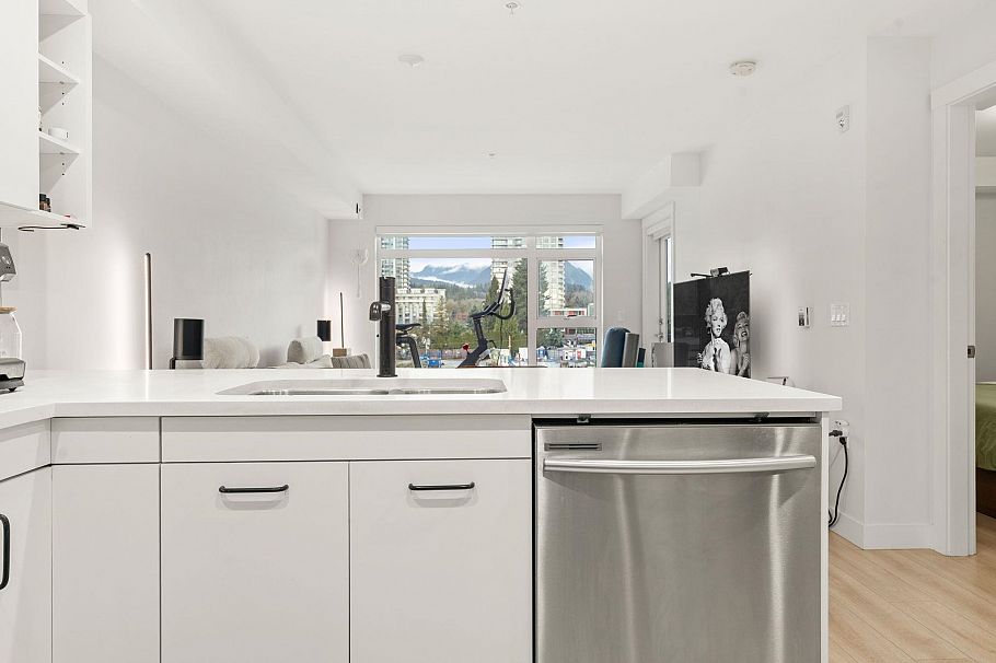 402 1519 Crown Street Vancouver, BC - 7