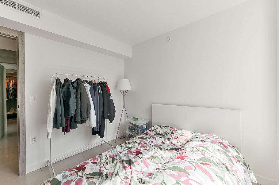 2001 455 SW Marine Drive Vancouver, BC - 14