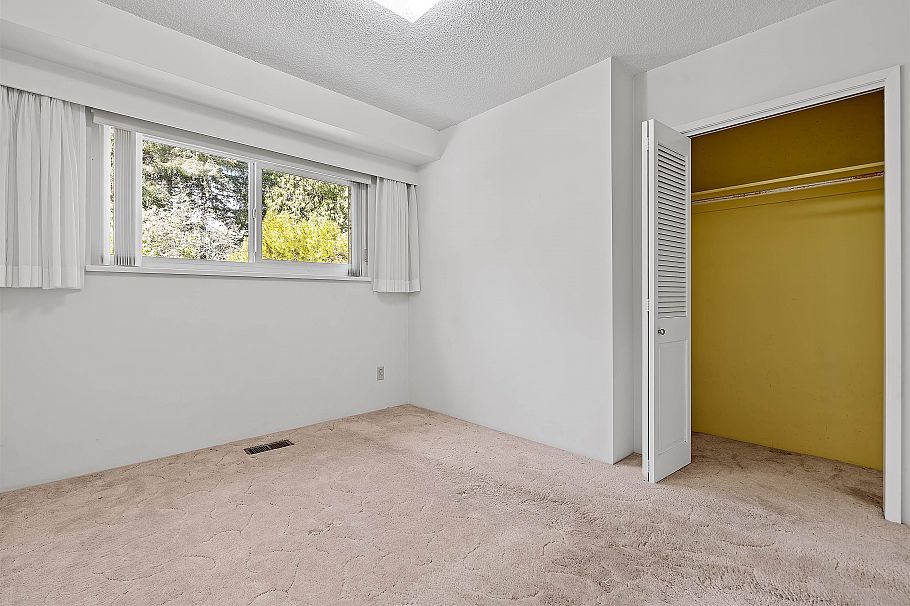 1189 Edgewood Place North Vancouver, BC - 12