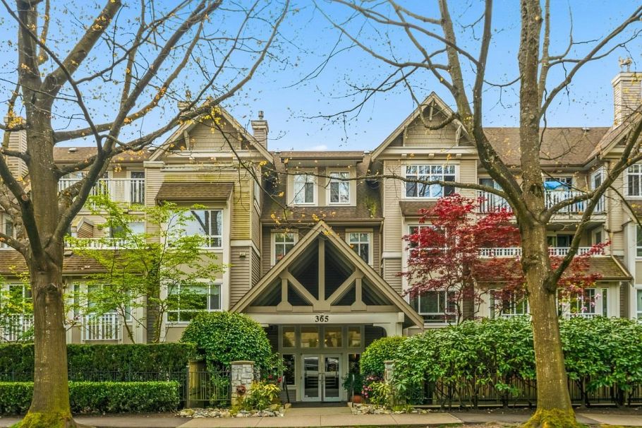 104 365 E 1st Street North Vancouver, BC - 20