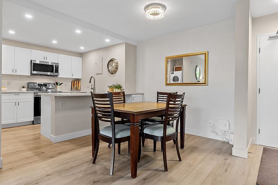 205 2445 W 3rd Avenue Vancouver, BC - 14