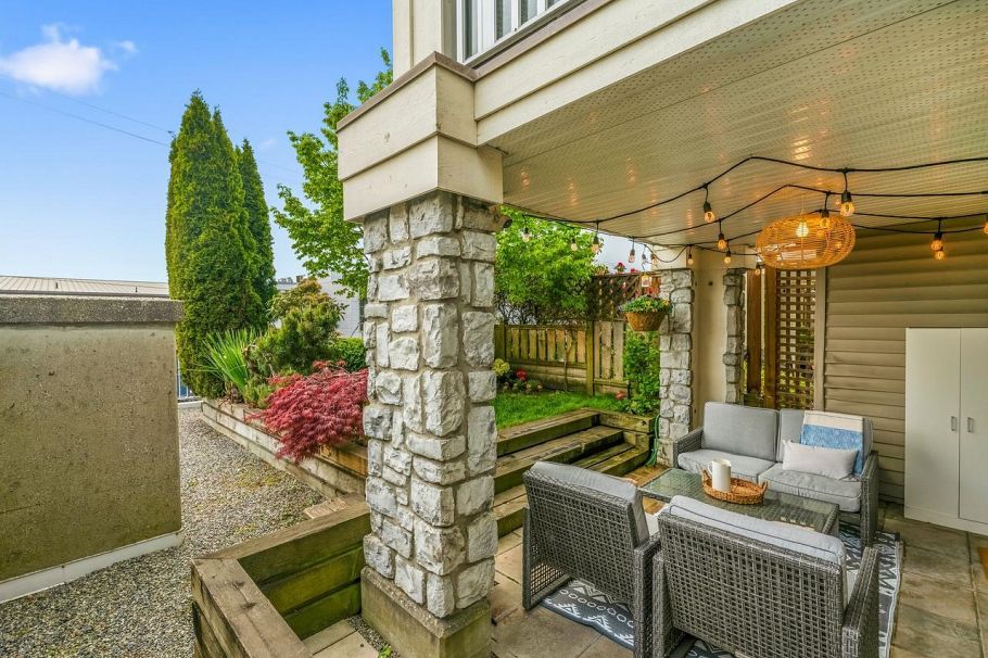 104 365 E 1st Street North Vancouver, BC - 12