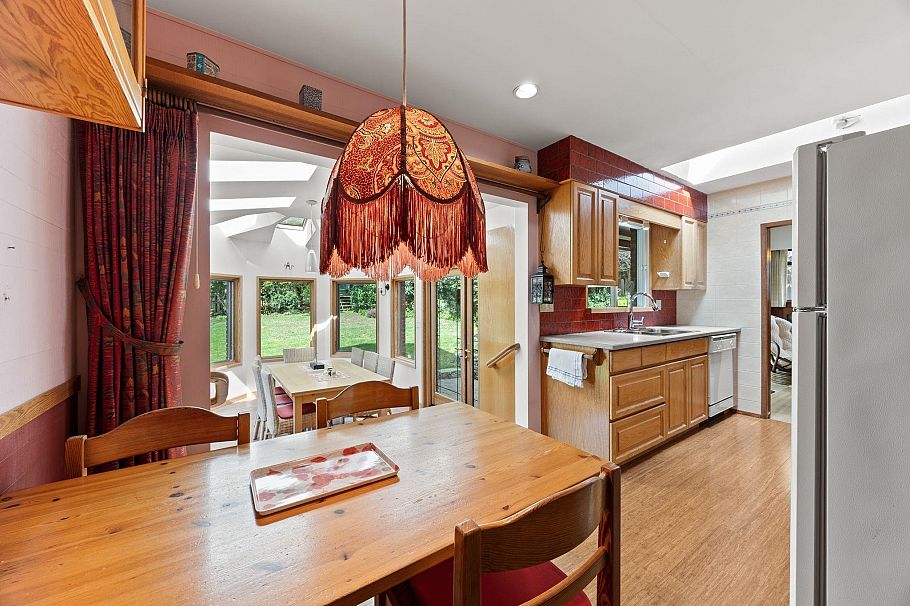 4589 Ramsay Road North Vancouver, BC - 13