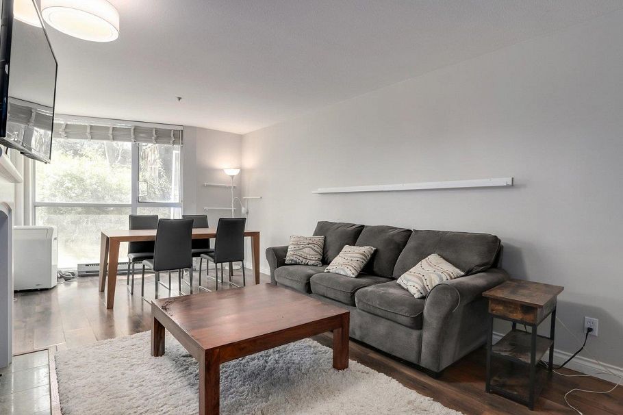 3 8420 Jellicoe Street Vancouver, BC - 11