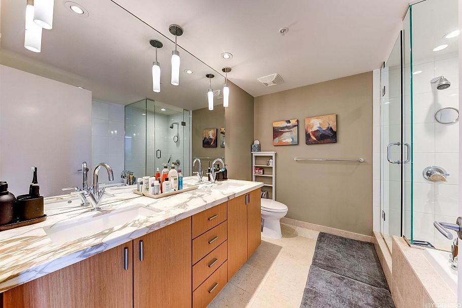 2102 1205 W Hastings Street Vancouver, BC - 22