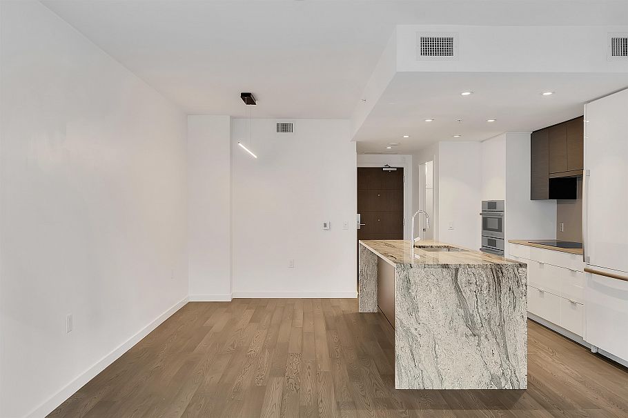 102 1688 Pullman Porter Street Vancouver, BC - 10