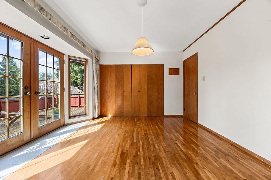 4589 Ramsay Road North Vancouver, BC - 26