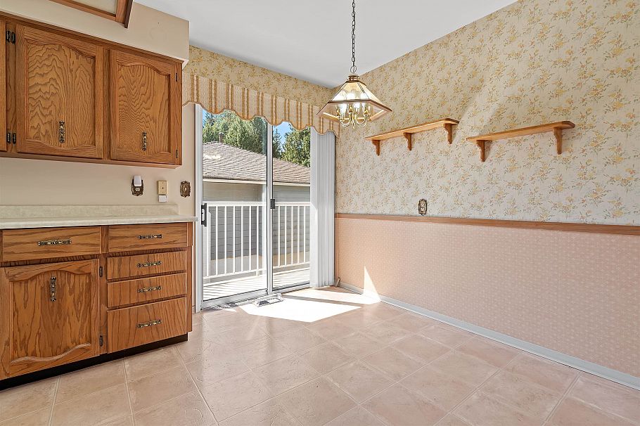 1189 Edgewood Place North Vancouver, BC - 16