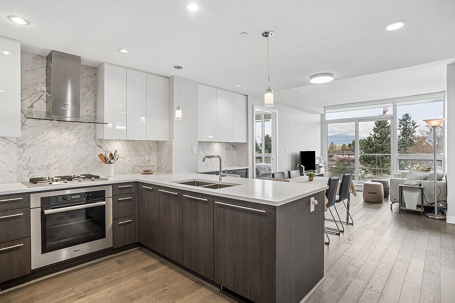 504 655 W 41st Avenue Vancouver, BC - 3