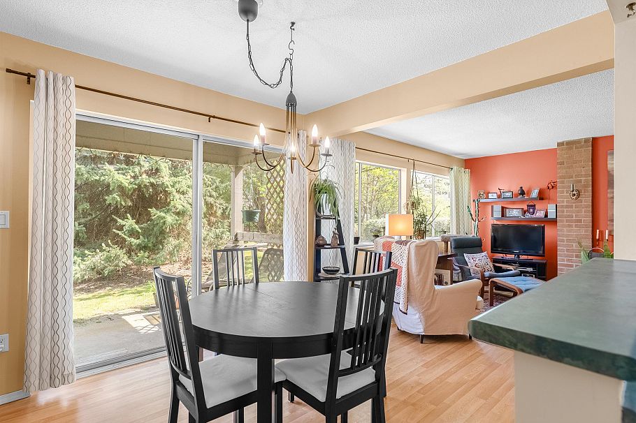 844 Westview Drive North Vancouver, BC - 9