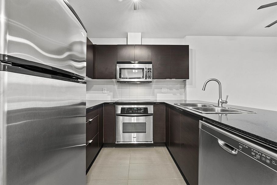 903 4182 Dawson Street Burnaby, BC - 7