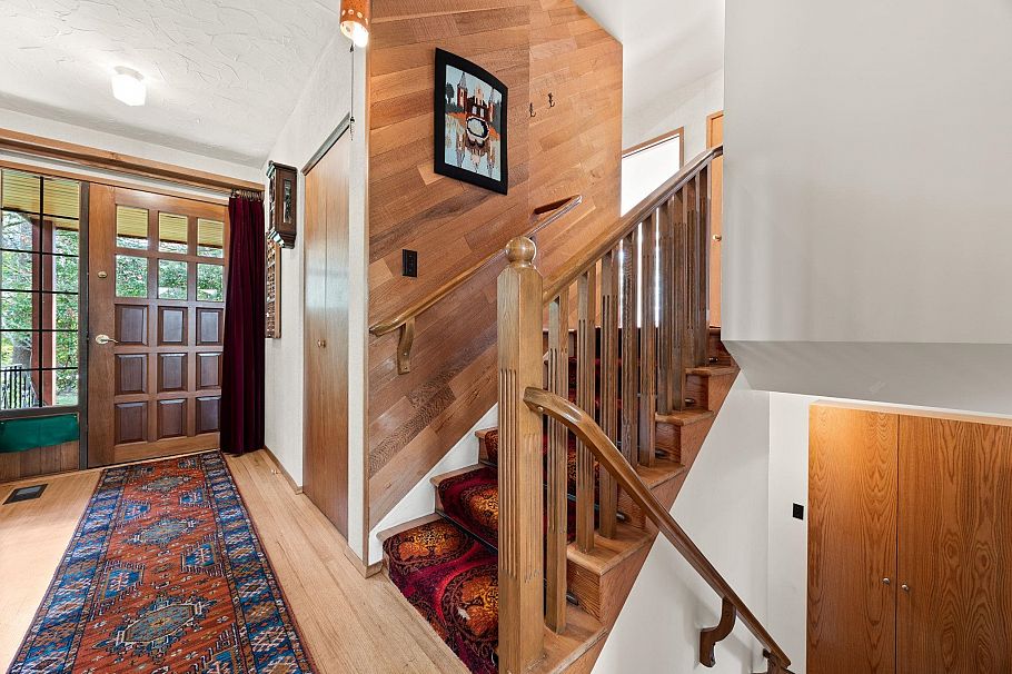 4589 Ramsay Road North Vancouver, BC - 22